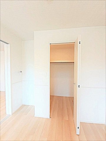 ライフエポナ　Ⅱの収納|ちょっとした収納スペースも充実しています
