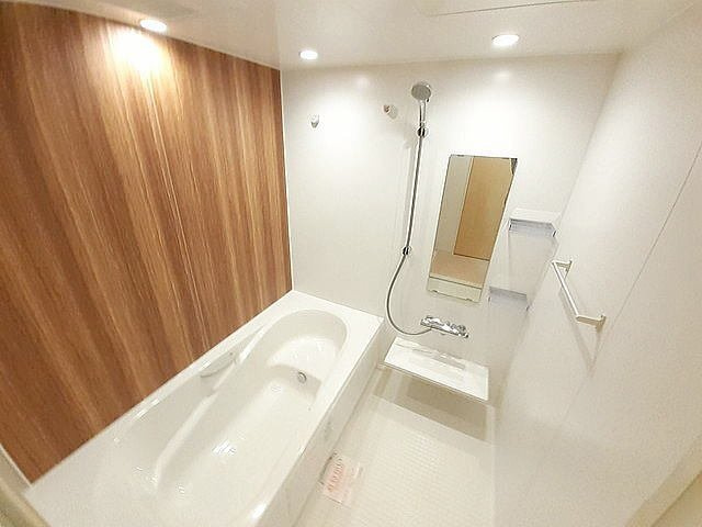 ピンズ唐津Ⅰの浴室|日々の暮らしに欠かせないお風呂です