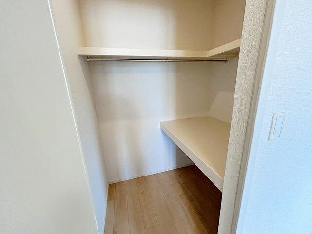リーヴァ　パルコ　Ⅱの収納|小物を収納するのに便利です