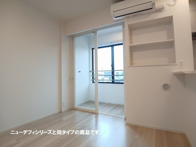 バーシアの内装|内装は落ち着いています