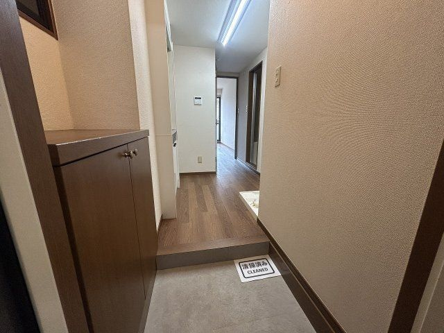 スターボードの玄関