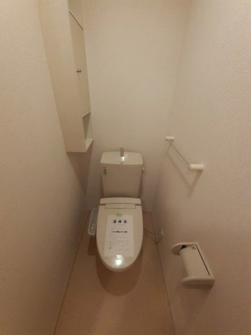 プラタナスのトイレ
