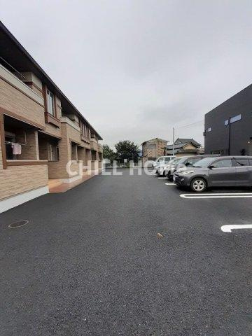 サニーの駐車場|当社、チルホームのHPもご覧ください(^^)/物件情報多数♪