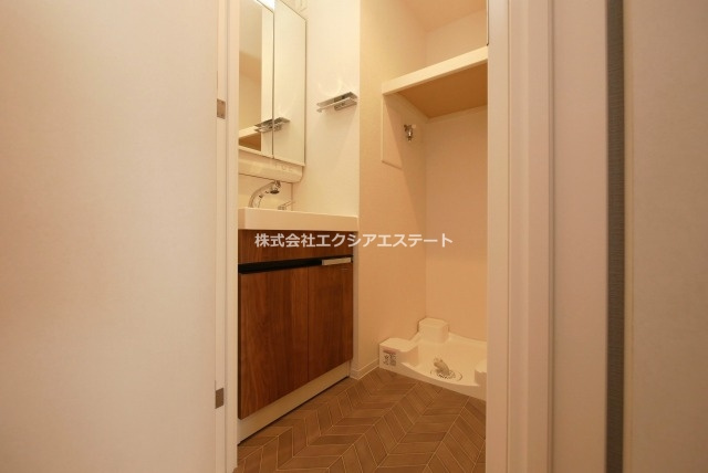 シャテーニュ上本町の洗面所