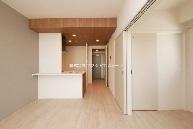 シャテーニュ上本町の居間・リビング
