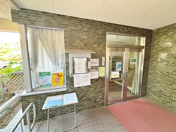 敷地内にある管理事務所
