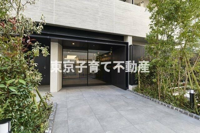 プラウドフラット本郷三丁目の外観
