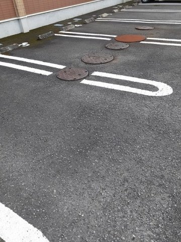 ヴィラージュ・コートの駐車場|駐車場です