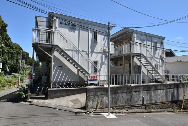 ローレル横濱壱番館の外観