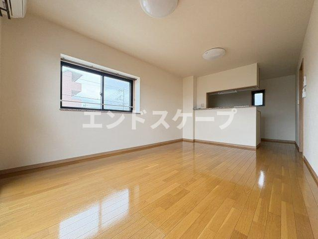 ウエスト・ヴィレッジの居間・リビング|高崎、前橋のお部屋探しはエンドスケープまで！お客様の理想お聞かせ下さい♪
内装が画像と異なる場合がございます。