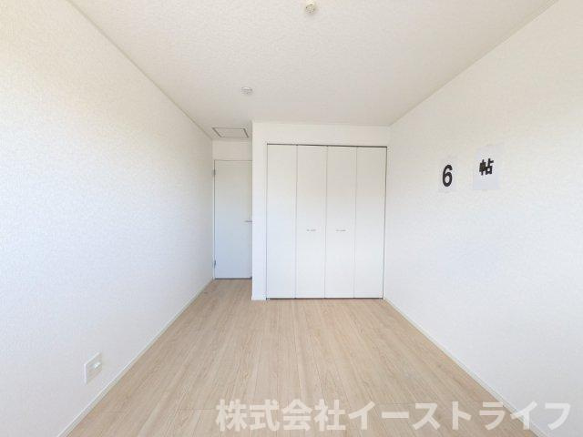 【新築戸建】　いわき市小名浜第10　全5棟のキッチン|同社施工写真　対面キッチンは家族とのコミュニケーションをとりながらお料理できるのが魅力です♪とくに小さなお子さんを持つご家庭では、調理中もお子さんの様子をみられるので大きな安心に繋がりますね♪