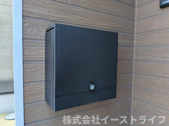 【新築戸建】　いわき市小名浜第10　全5棟の駐車場|同社施工写真　カースペースです（4台駐車可能）