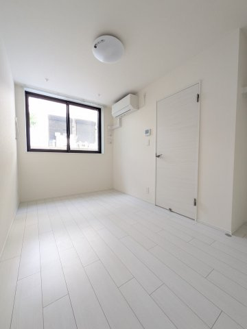 Ｓ－Ｔｅｒｒａｃｅ　元住吉の居間・リビング