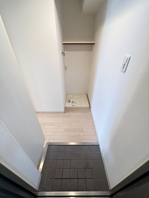 SWISS立花の玄関