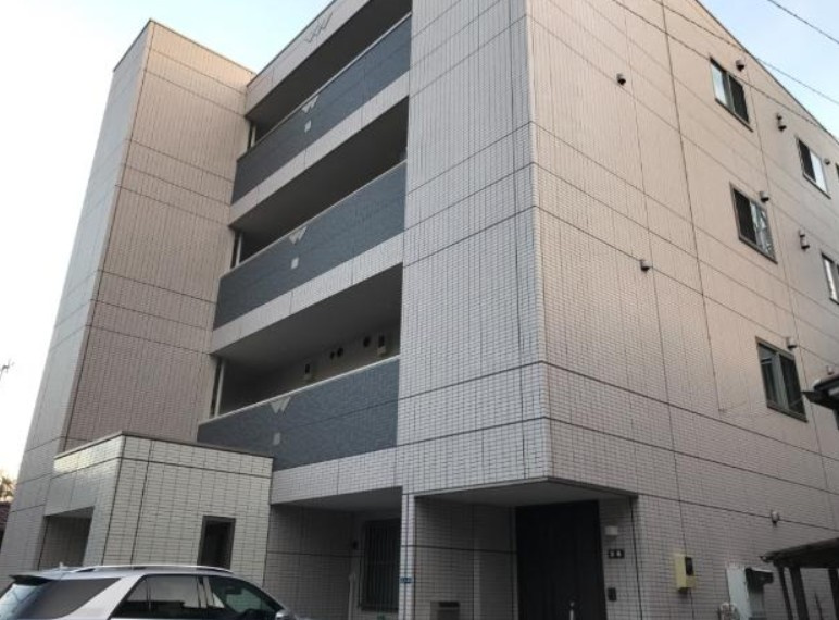川崎市多摩区西生田３丁目の賃貸マンションのエントランス