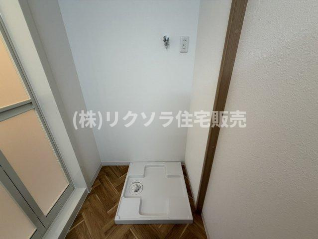 藤阪ハイツD6棟のランドリースペース|ドラム式も設置可能
■物件内覧・資金計画相談・住宅ローン相談、リフォーム相談、お問合せ受付中■
※当日・翌日のご内覧、ご相談はお電話でのお問合せがスムーズです！