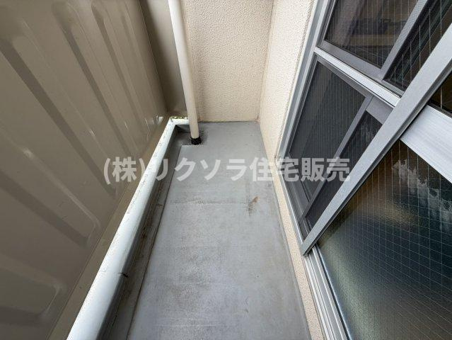 藤阪ハイツD6棟のバルコニー|■物件内覧・資金計画相談・住宅ローン相談、リフォーム相談、お問合せ受付中■
※当日・翌日のご内覧、ご相談はお電話でのお問合せがスムーズです！