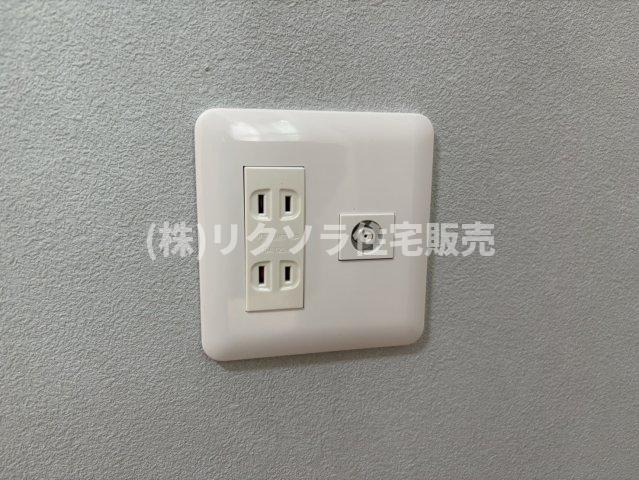 藤阪ハイツD6棟の設備|テレビ線
■物件内覧・資金計画相談・住宅ローン相談、リフォーム相談、お問合せ受付中■
※当日・翌日のご内覧、ご相談はお電話でのお問合せがスムーズです！
