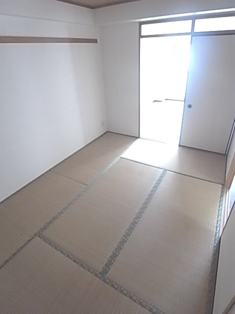 グランドゥール武庫之荘Ⅰの和室