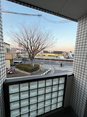 エメラルド崇徳院の展望