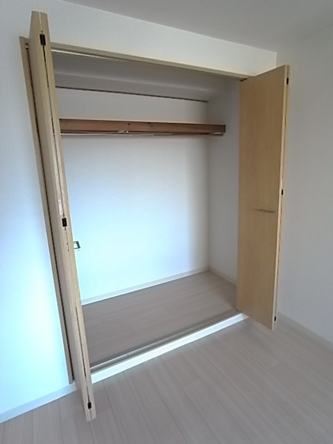 グロリオーサ甲東の収納