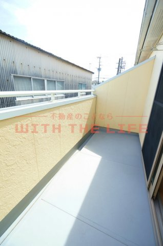 レユシール坂の上【キャッシュバック対象物件】のバルコニー|バルコニー付きです