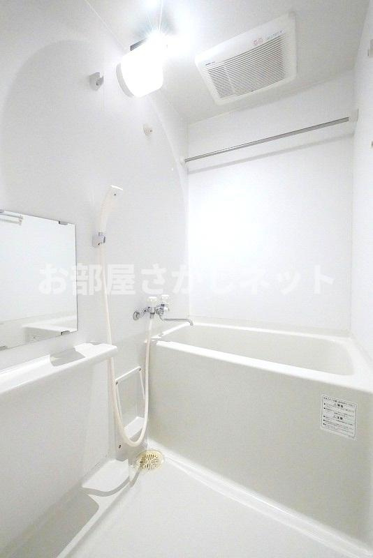 ロメック山手日暮里【おとり物件なし】#学生・社会人にオススメ！初期費用分割払いOK！の浴室