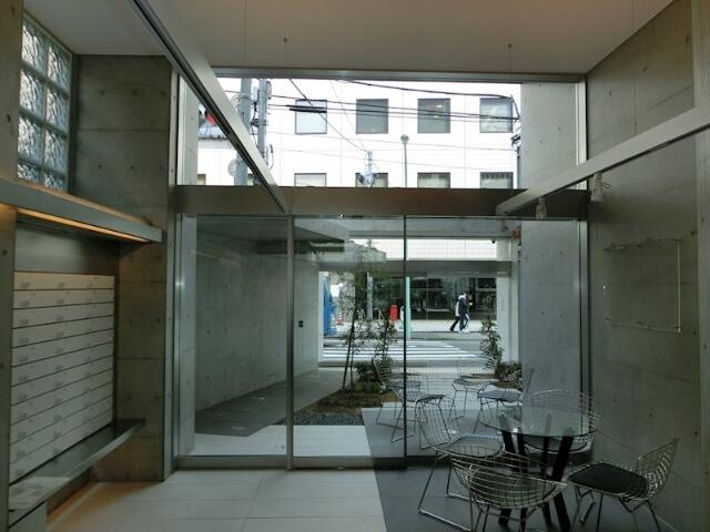 ＺＯＯＭ渋谷神山町のエントランス