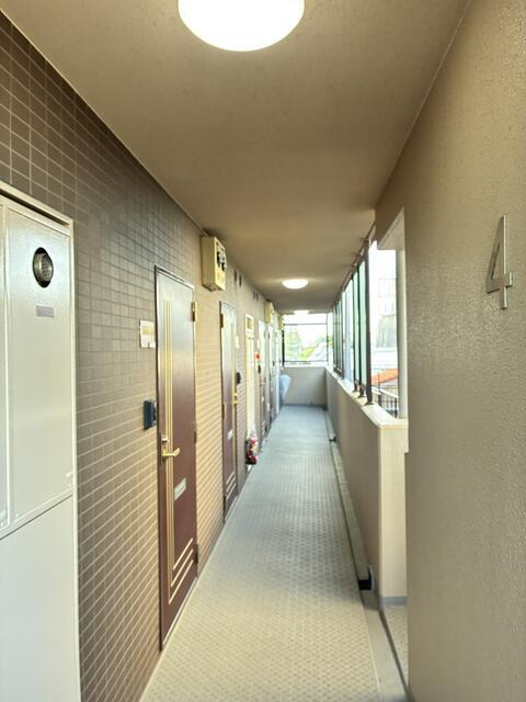 クレスト下北沢のロビー| 