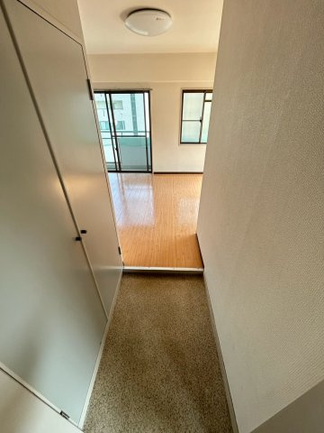 アバントコート本山の玄関