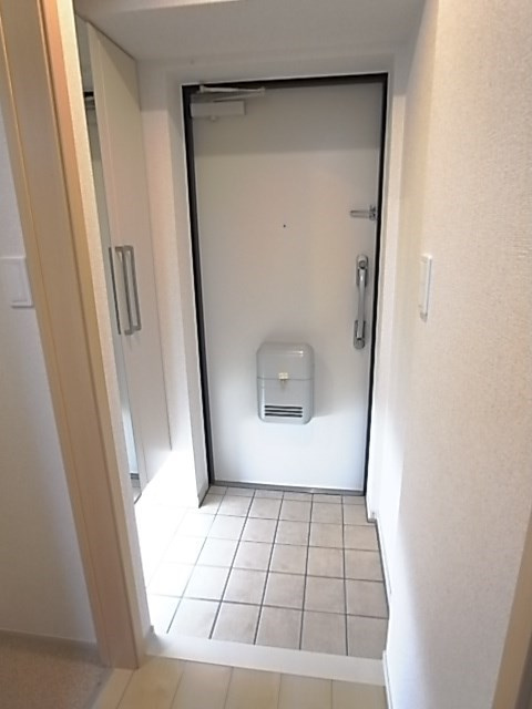 カレントの玄関