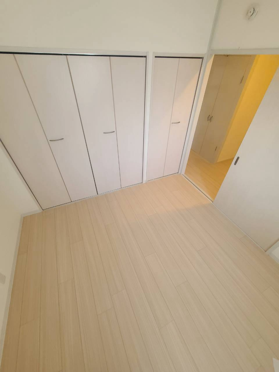 UR武庫川 20号棟の寝室