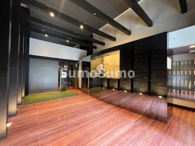 S-RESIDENCE北浜のロビー