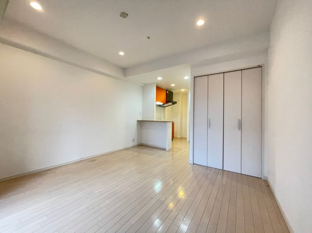 BRAVI上本町の居間・リビング