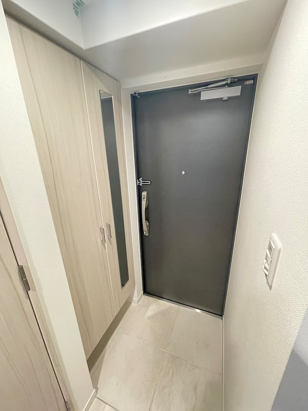 S-RESIDENCE南堀江の玄関