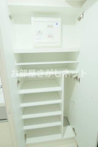 PREMIUM CUBE 池袋要町【おとり物件なし】#学生・社会人にオススメ！初期費用分割払いOK！の収納