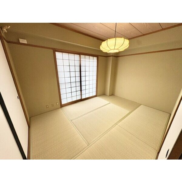 サンパレス21御影Ⅱの和室