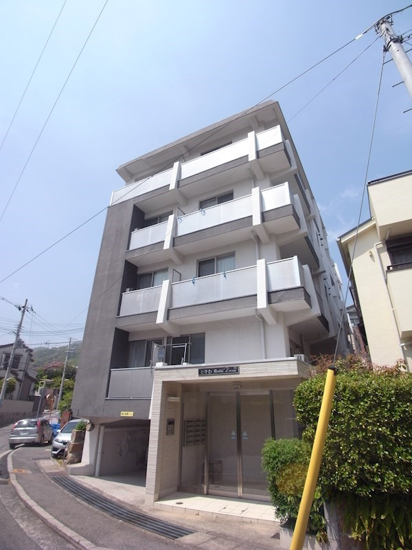 ときわ六甲レクランの外観