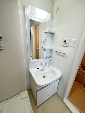 F　asecia　Upisの洗面所