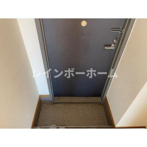 パティオ特典：仲介手数料が無料です!!の玄関