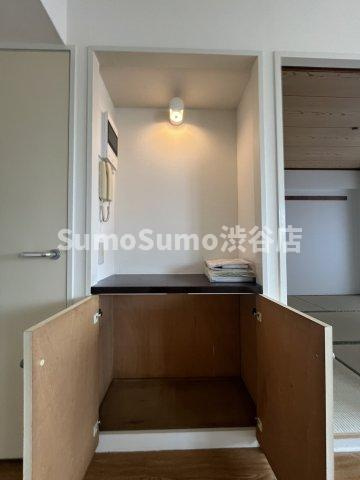 ワコーレ三軒茶屋の収納