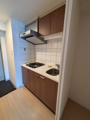 アーデン谷町のキッチン