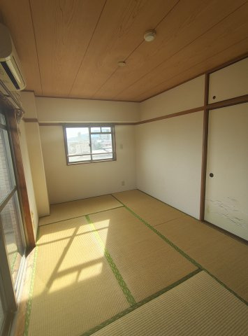 インテリアハシモトビルの和室