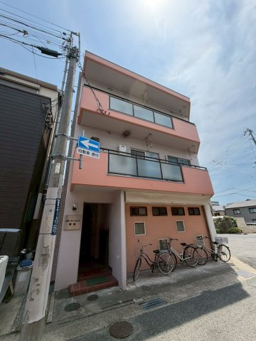 グローリーハイツ御影の外観