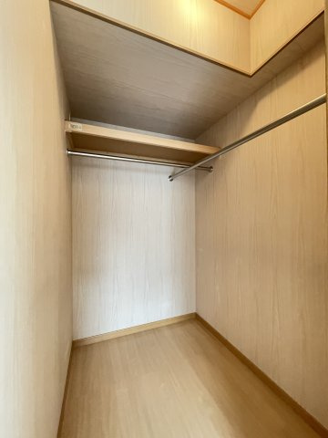 ネオジェラーモの収納
