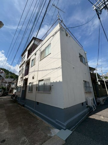 シャトー平野の外観|おしゃれな外観です