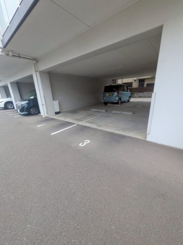 SEIZAN箱崎駅前の駐車場