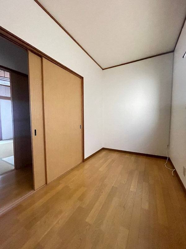 久保町3丁目戸建の寝室