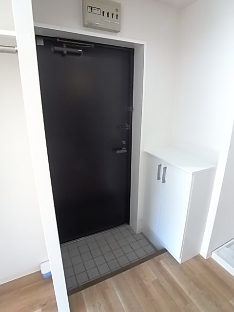 ロイヤルメゾン香櫨園の玄関