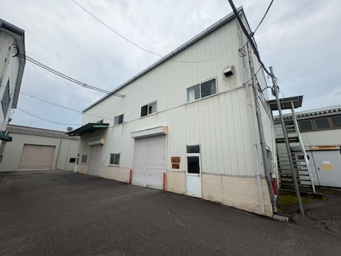 貸倉庫・事務所　小山市城東の外観